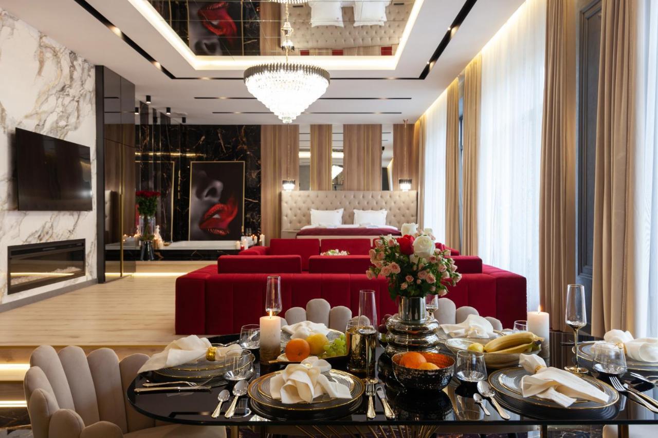 Aristo Jacuzzi Hotel 리비프 외부 사진